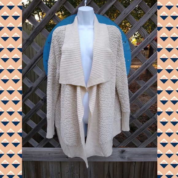 LOVE BY DESIGN oatmeal cardigan - Picture 1 of 5